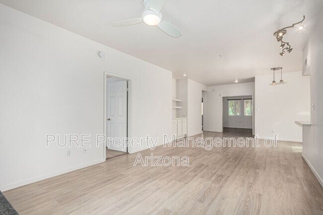 Foto del edificio - 11333 N 92nd St