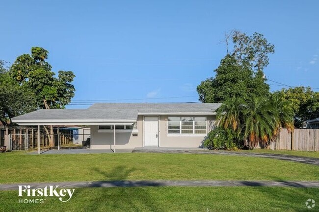 Building Photo - 16310 SW 100th Ct