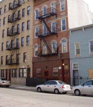 Foto principal - 1302 Rev James Polite Ave