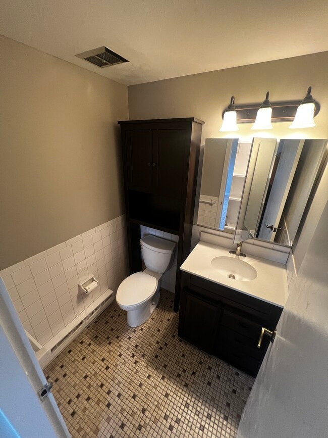 Master Bathroom - 1321 Worcester Rd
