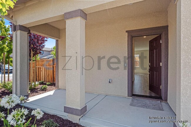 Building Photo - 24771 Manzanita Dr