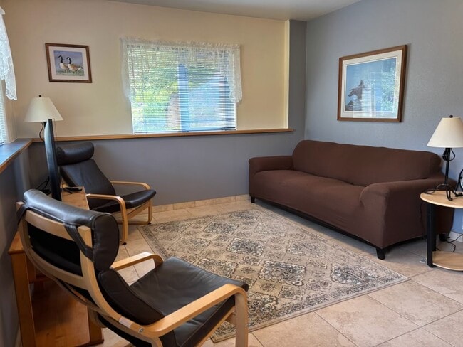 Foto del edificio - 108 Wilderness Dr