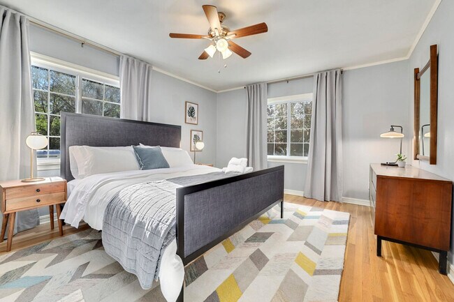 Foto del edificio - 578 N Sequoyah Dr