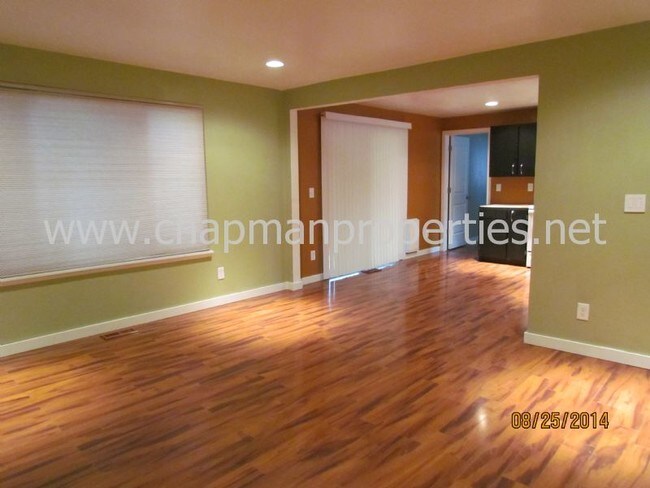 Building Photo - 2875 N 38th St