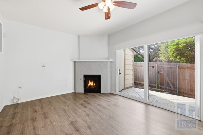 Building Photo - 11821 Bittern Hollow