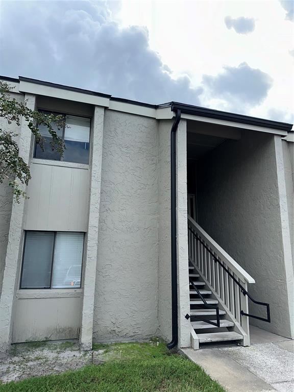 Primary Photo - 142 Springwood Cir