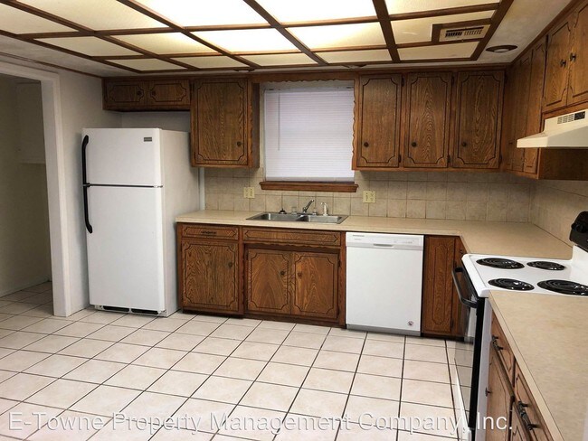 Foto del edificio - 4 br, 2 bath House - 209 N Harding