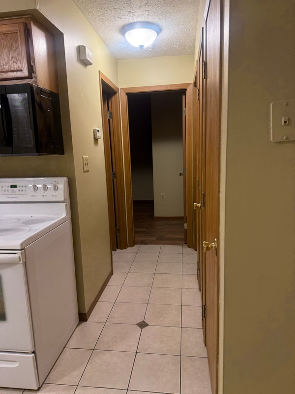 Building Photo - 5169 Princeton Glendale Rd