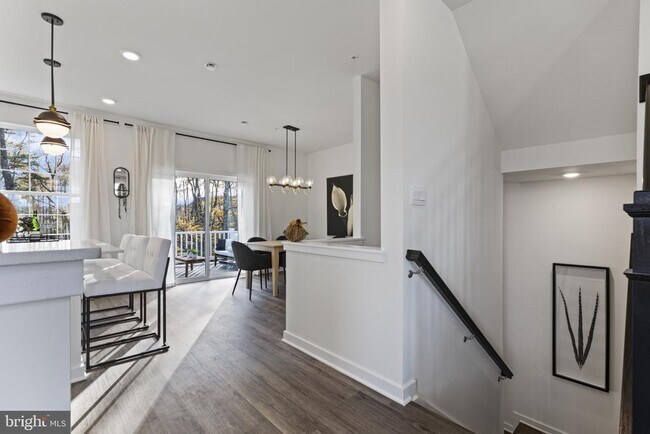 Foto del edificio - 7434 Fern Gully Way