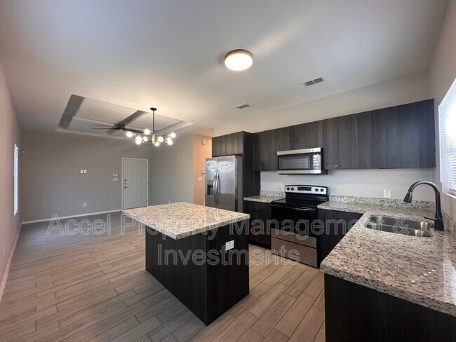 Foto del edificio - 3405 S Mia Ln