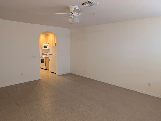 Foto del edificio - 2062 SE Glen Ridge Dr