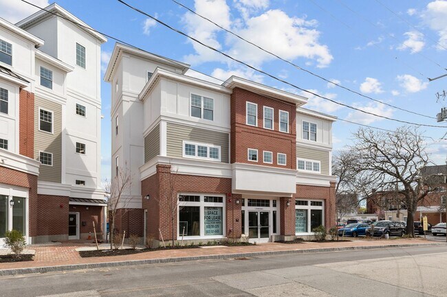 Foto del interior - Third and Central Place