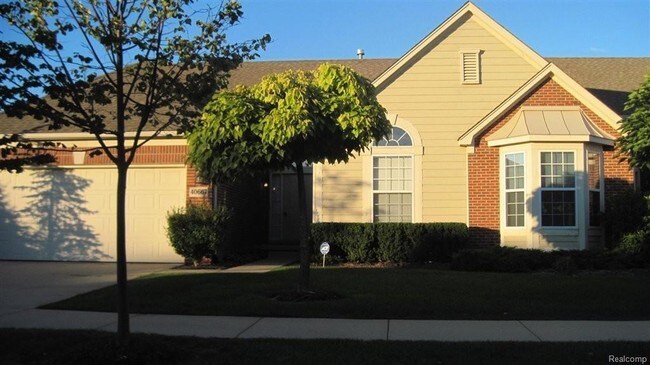 Foto del edificio - 40667 Lenox Park Dr