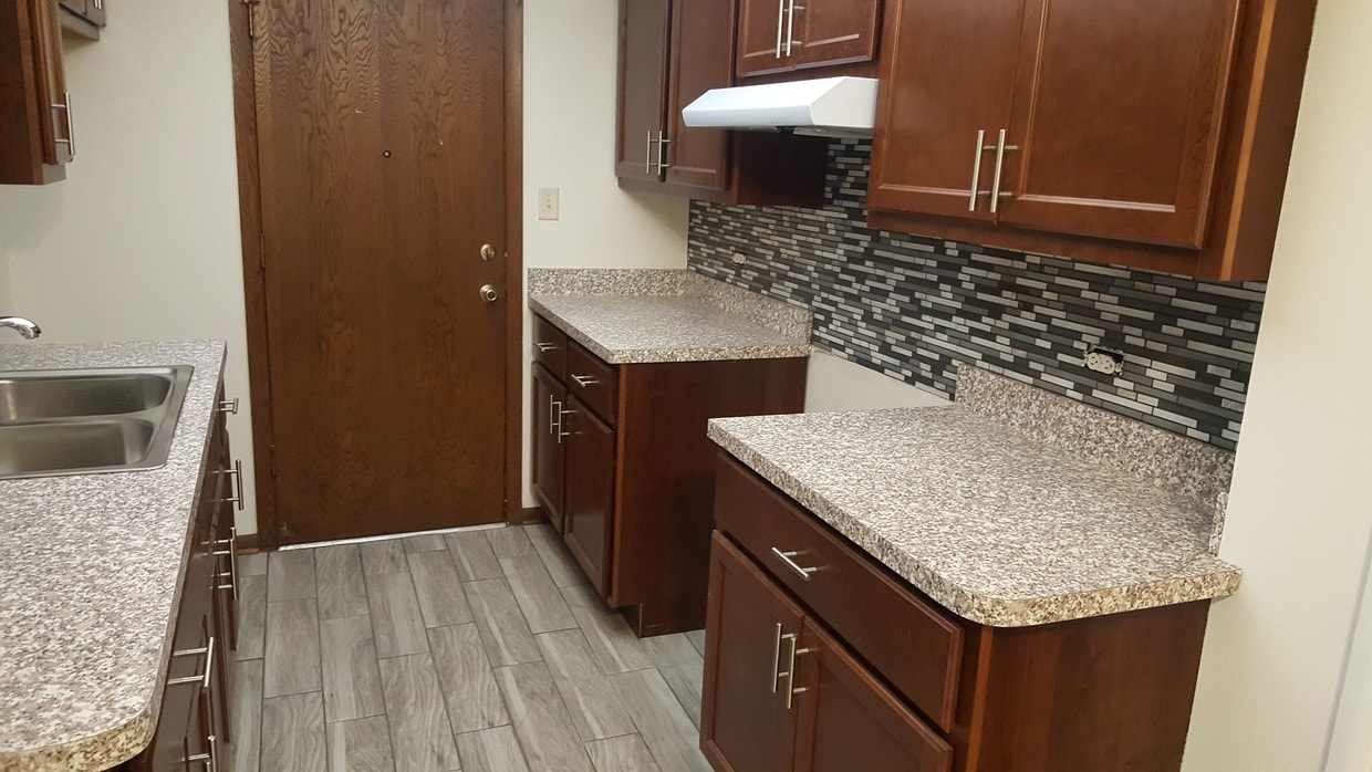 Kitchen - 12600 S Alpine Dr