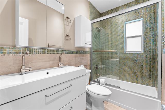 Foto del edificio - 5865 SW 48th St