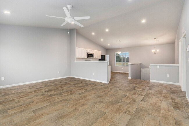 Foto del edificio - 7530 Lovers Ln