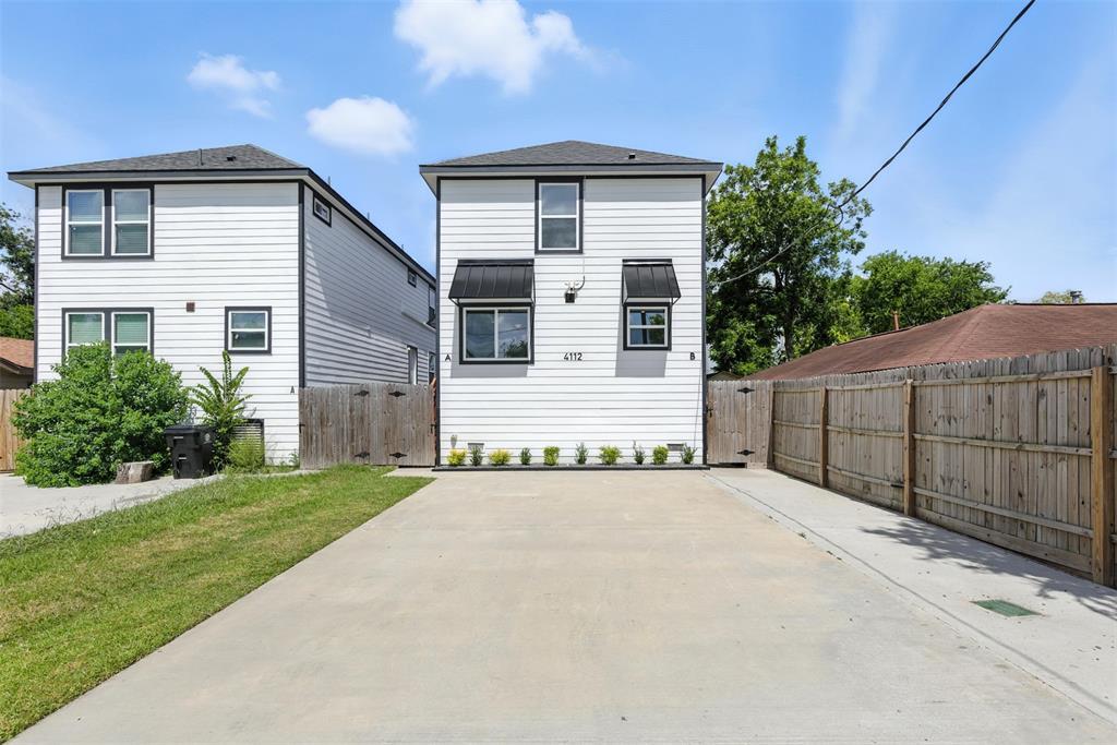 Foto principal - 4112 Majestic St
