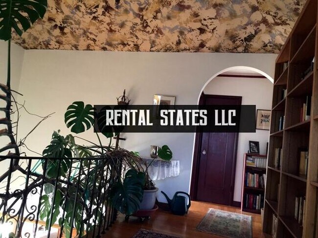 Foto del edificio - 3 bedroom in Oakland CA 94602