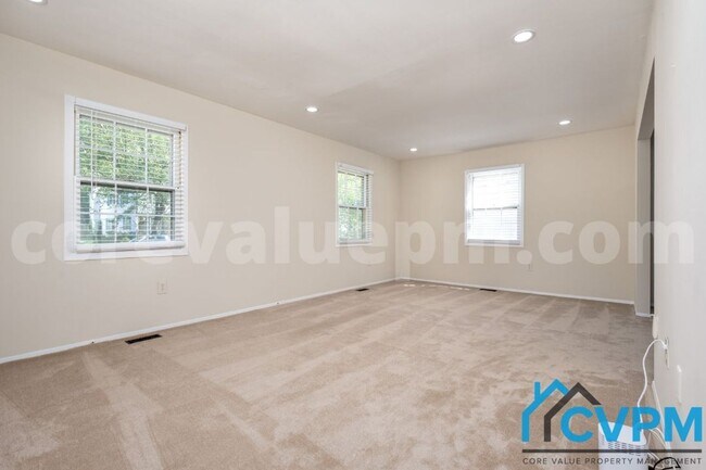 Foto del edificio - 1715 Tarleton Way