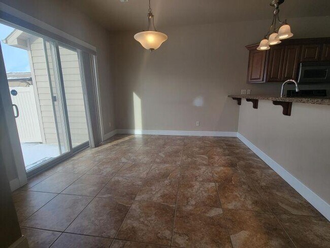 Building Photo - 3 bedroom in Billings MT 59106