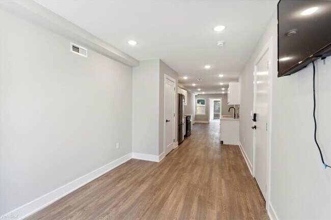 Foto del edificio - 5 br, 4 bath Duplex - 1914 N Gratz St Unit...