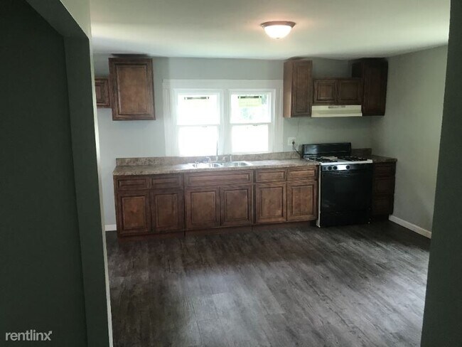 Foto del edificio - 3 br, 1 bath House - 216 High St, Somerset KY