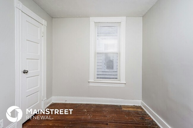 Foto del edificio - 1420 S 28th St