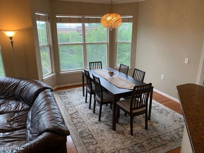 Building Photo - 2 br, 2 bath Condo - 815 Branch Drive