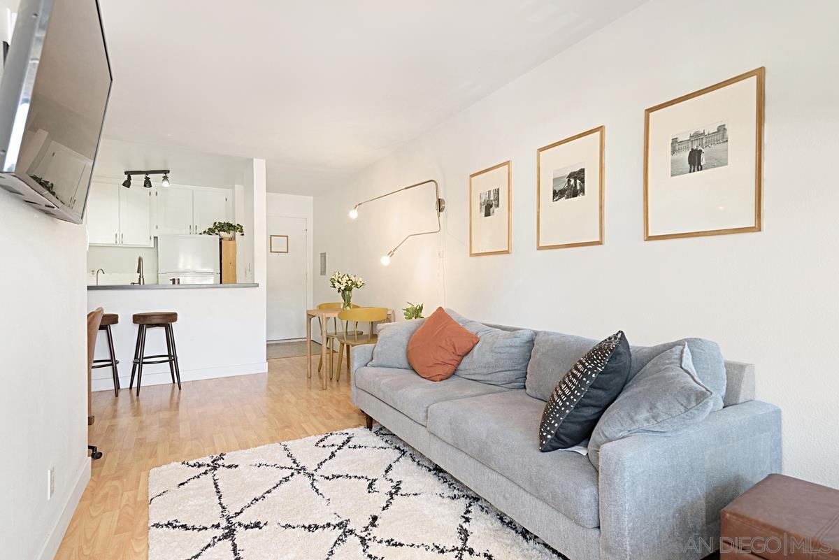 Foto principal - 4060 Huerfano Ave