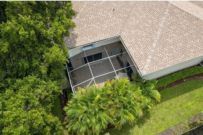 Building Photo - 1536 N Lawnwood Cir