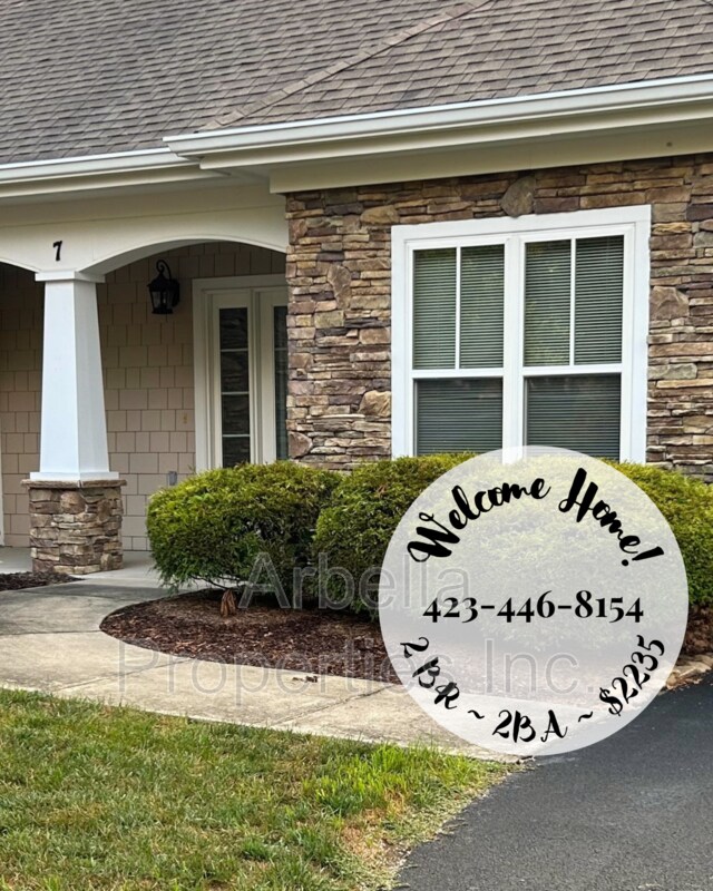 Foto principal - 211 University Pkwy