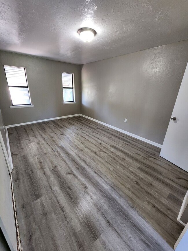 Foto del edificio - Cozy 3 Bed Home in OKC