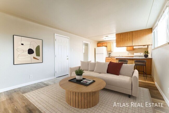 Foto del edificio - 2716 Grove St