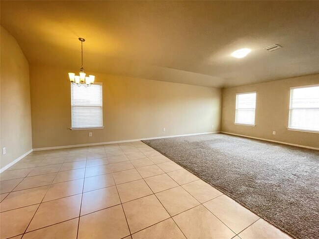 Building Photo - 2923 Iron Range Ct