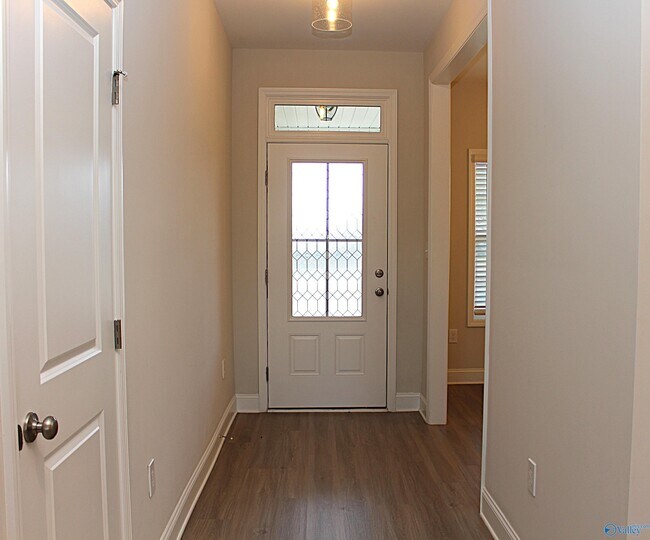 Foto del edificio - 114 Bella May Ln