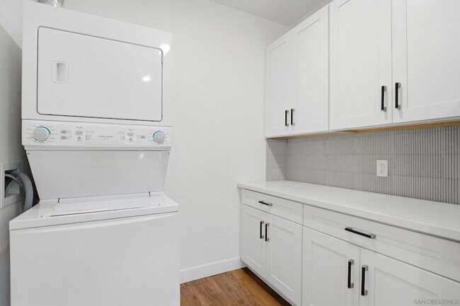 Foto del edificio - 312 Brookes Ave