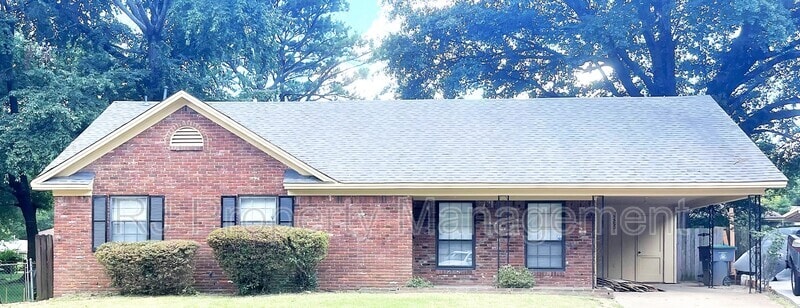 Primary Photo - 3265 Boxdale St