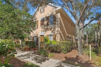 Building Photo - 11522 Fountainhead Dr