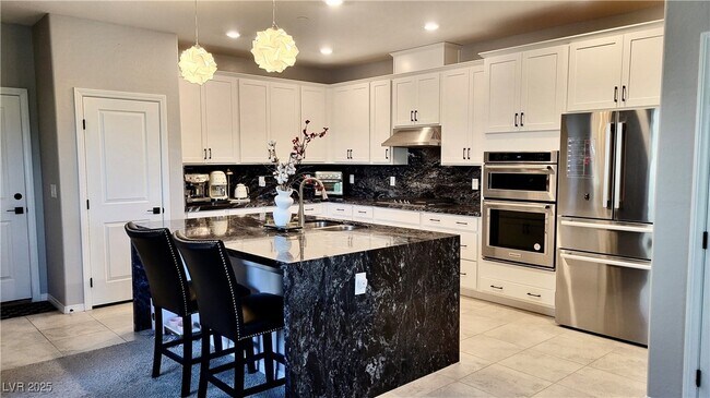 Foto del edificio - 11593 Cedar Shore Ave