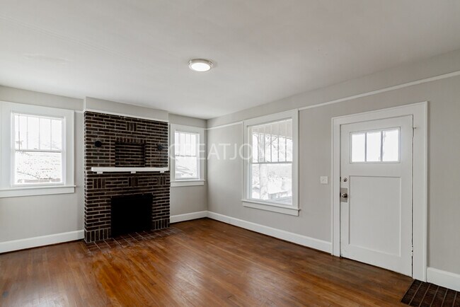 Building Photo - Charming 3 Bedroom in Fairfield!
