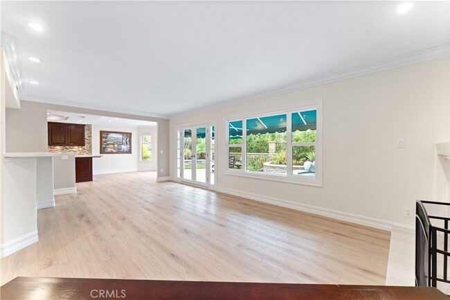 Building Photo - 24832 Los Gatos Dr