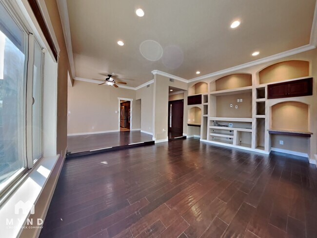 Foto del edificio - 15811 E Richwood Ave
