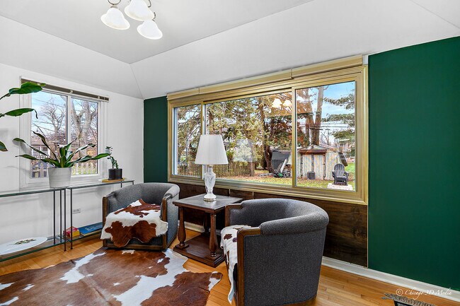 Foto del edificio - 5844 N Lacey Ave