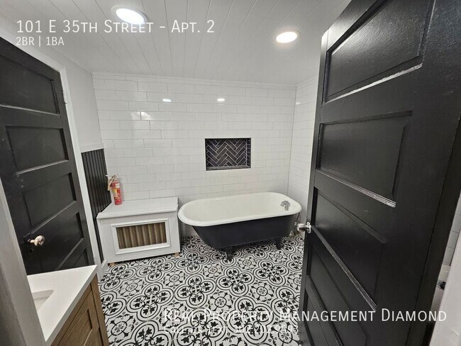 Foto del edificio - 101 E 35th St
