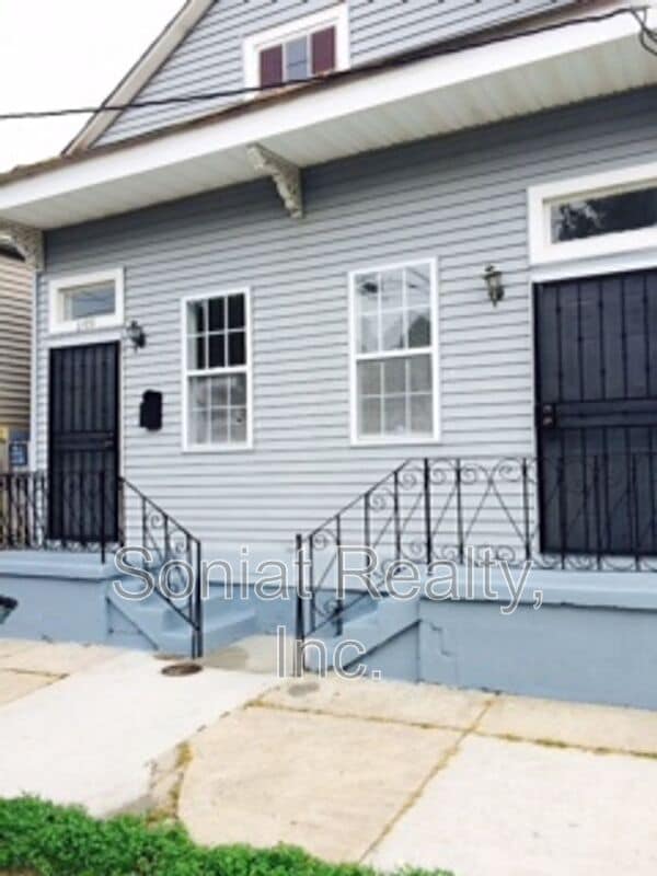 Building Photo - 8409 Cohn St