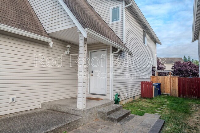 Building Photo - 2606 186th St E