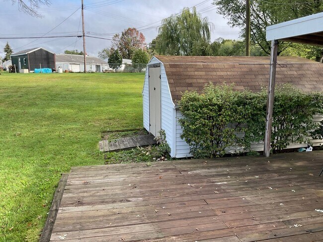 Building Photo - 2 br, 1 bath House - 3 SPEYER RD