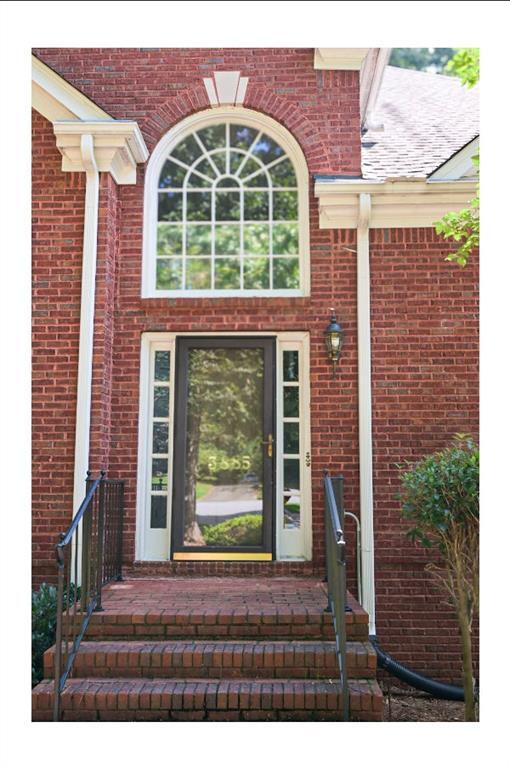 Building Photo - 3885 Waterford Dr