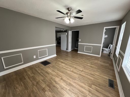 Building Photo - 1564 Meadow Ln