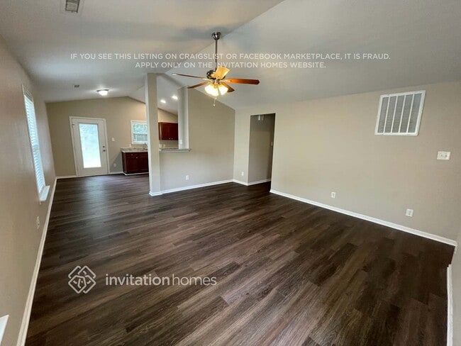 Building Photo - 6211 Adel Lane